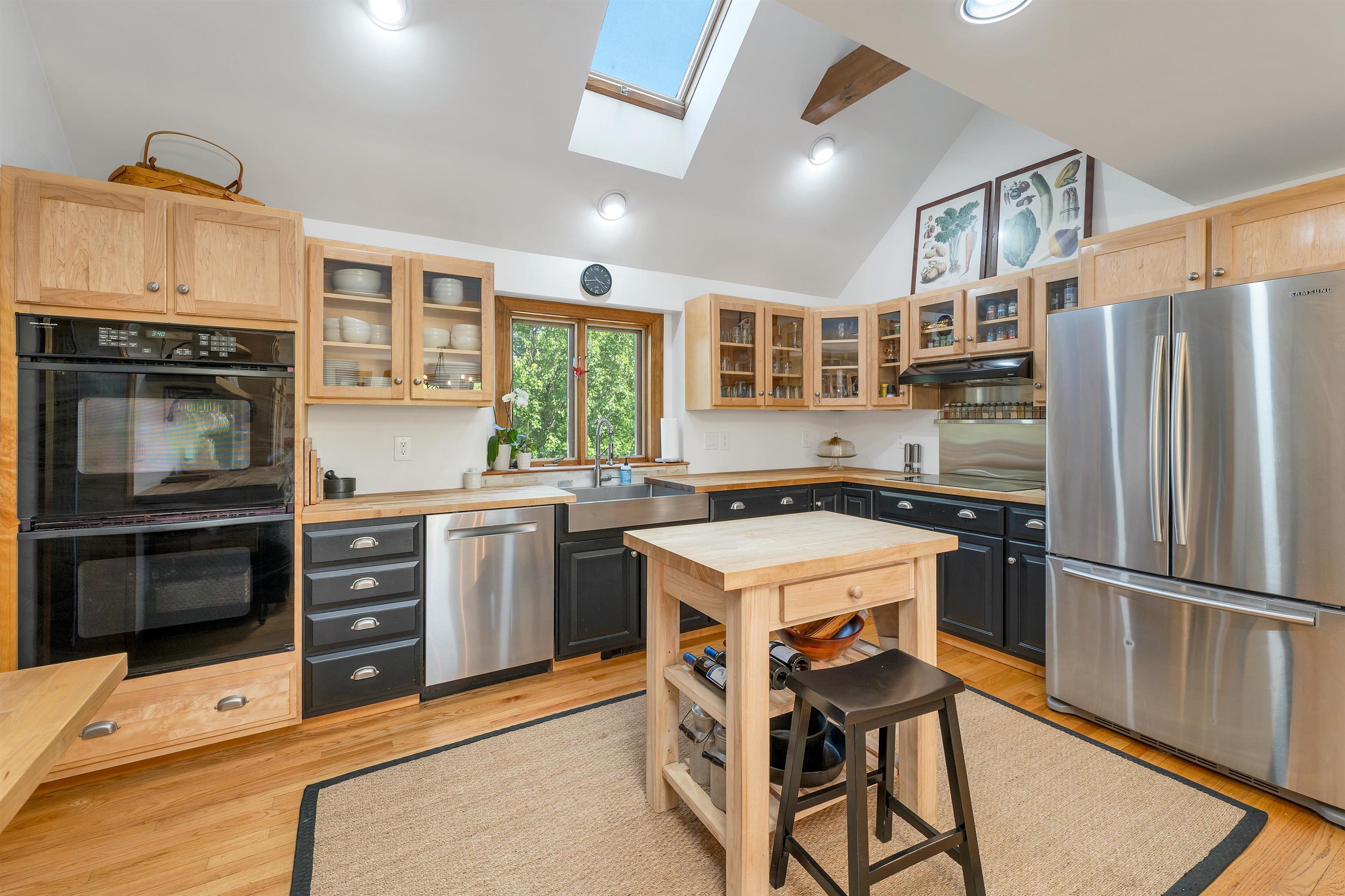 377 Calef Hill Road Tilton, NH 03276 - Photo 5 of 60