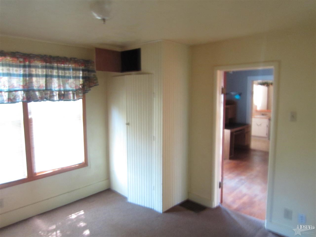 2085 Riverside Drive Huntington, IN 46750 - Photo 19 of 30 Gallery Image 19