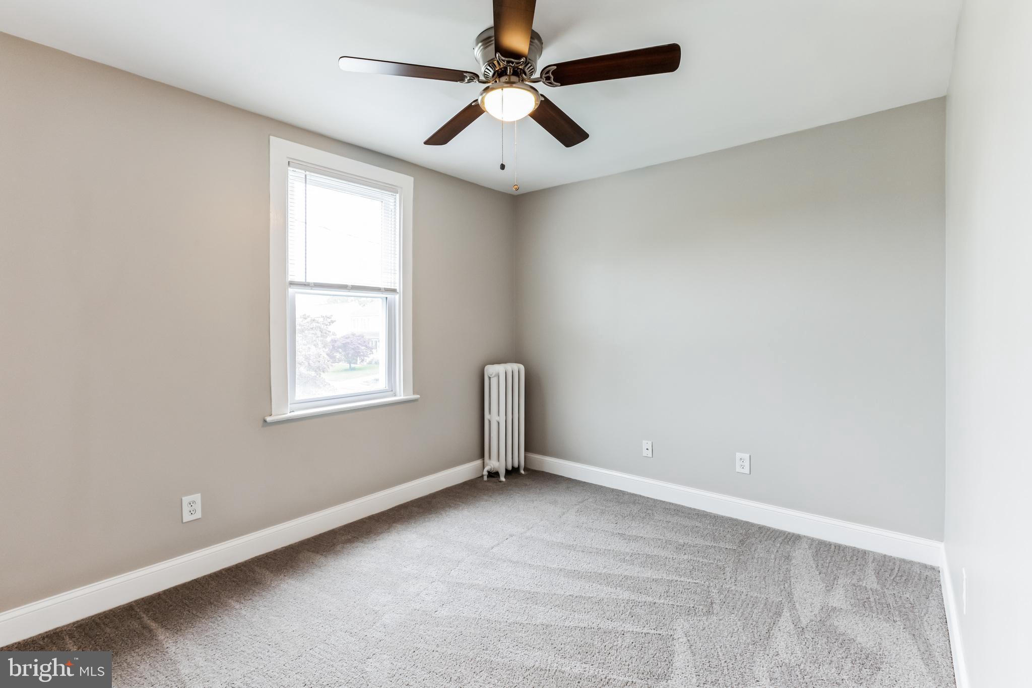 203 East Rodgers Street Ridley Park, PA 19078 - Photo 23 of 32 Middle bedroom