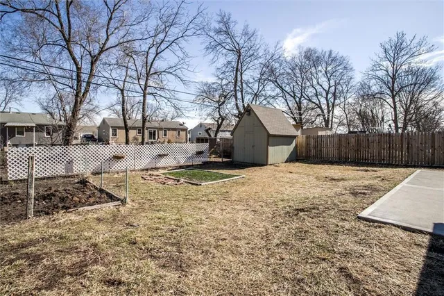 $270,000 | 304 South Central Street, Olathe, KS 66061