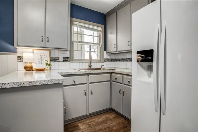 $270,000 | 304 South Central Street, Olathe, KS 66061