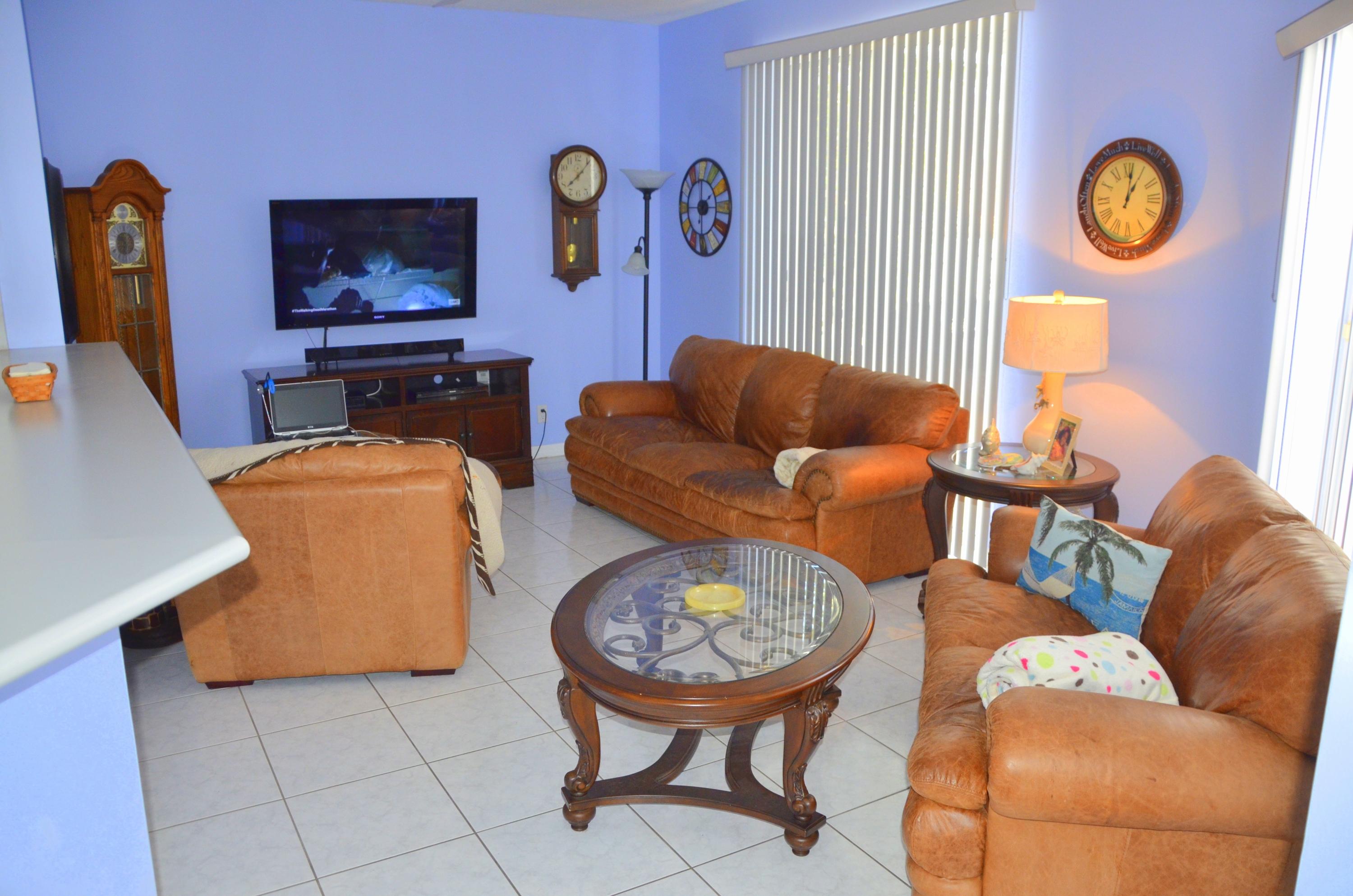 10988 Ravel Court Boca Raton, FL 33498 - Photo 8 of 23 Family Room