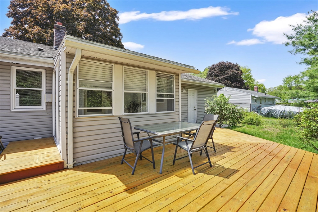 57 Tavistock Street Springfield, MA 01119 - Photo 20 of 21