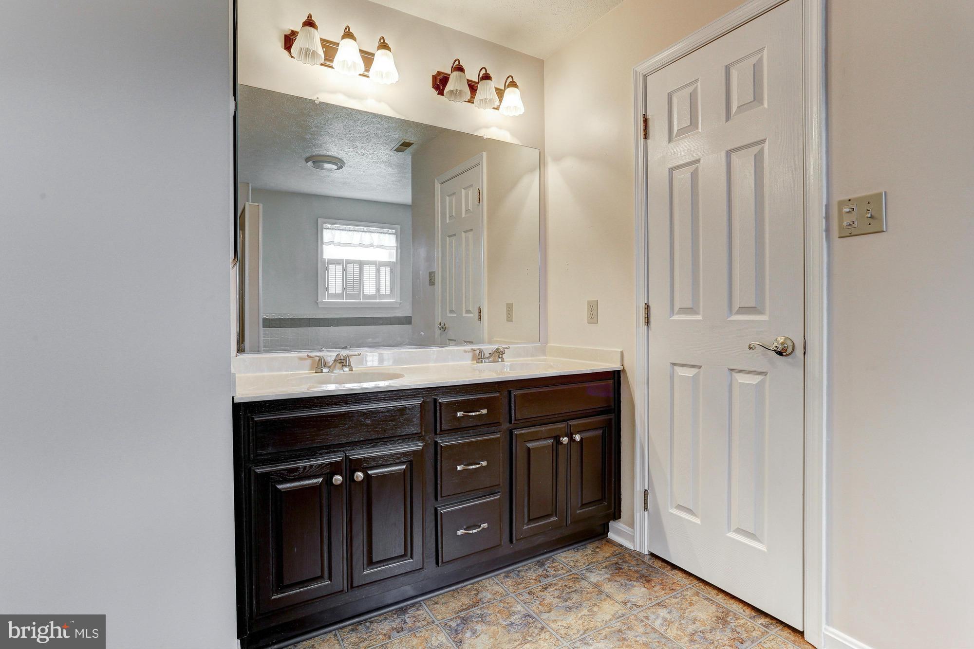 3215 Ady Road Street, MD 21154 - Photo 14 of 30 Bath (Master)