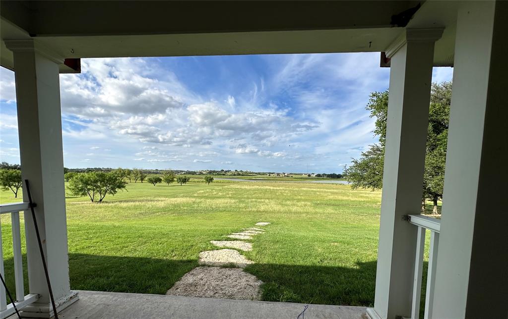333 Lake Point Road Comanche, TX 76442 - Photo 13 of 17