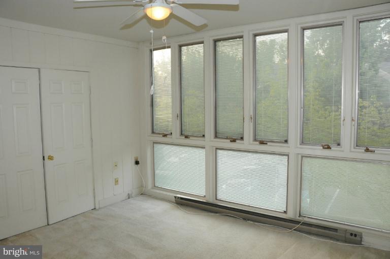 10714 Kings Riding Way, Unit 10121 Rockville, MD 20852 - Photo 9 of 12 Interior (General)