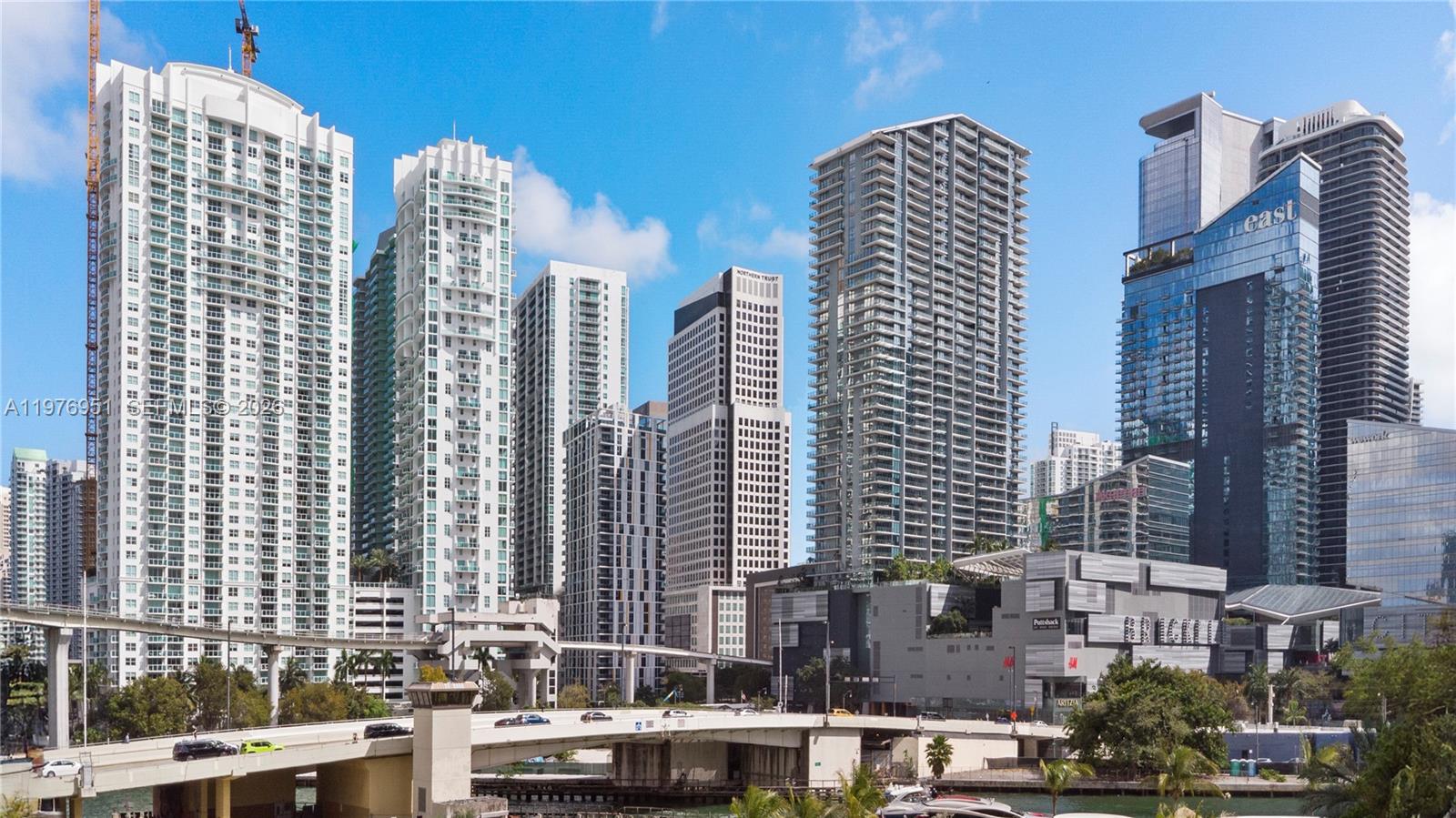 90 Southwest 3rd Street, Unit TH505 Miami, FL 33130 - Photo 38 of 39