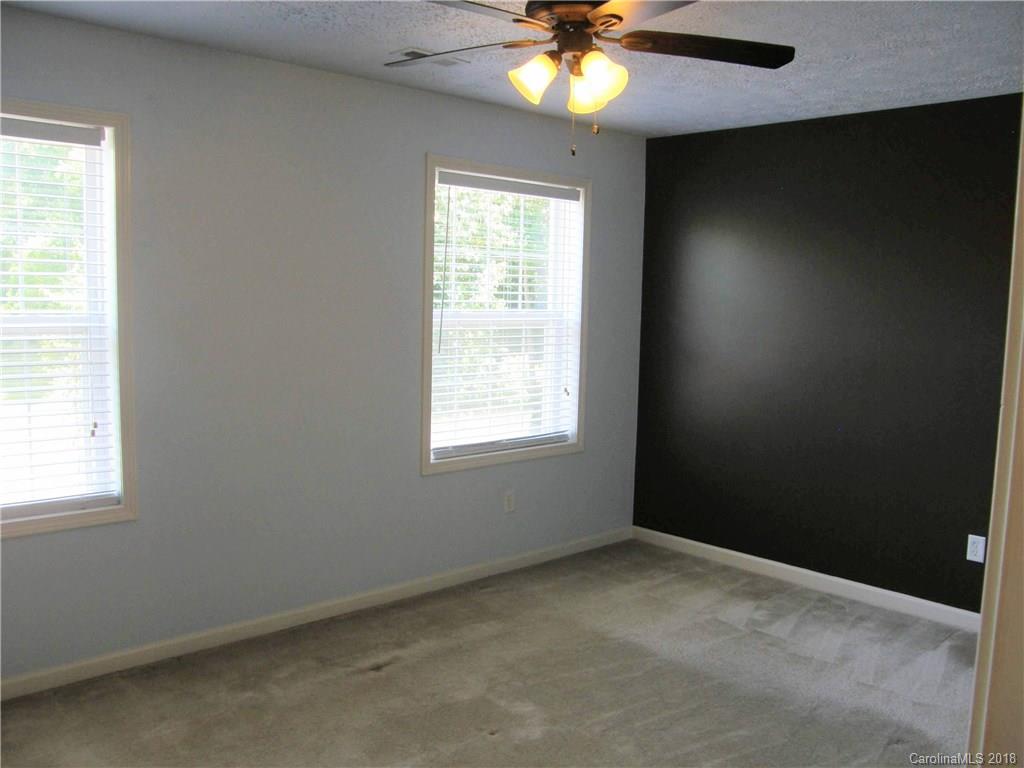 211 Pembrook Road Swannanoa, NC 28778 - Photo 18 of 19 Gallery Image 18