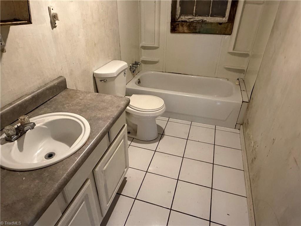 803 Mobile Street High Point, NC 27260 - Photo 2 of 7