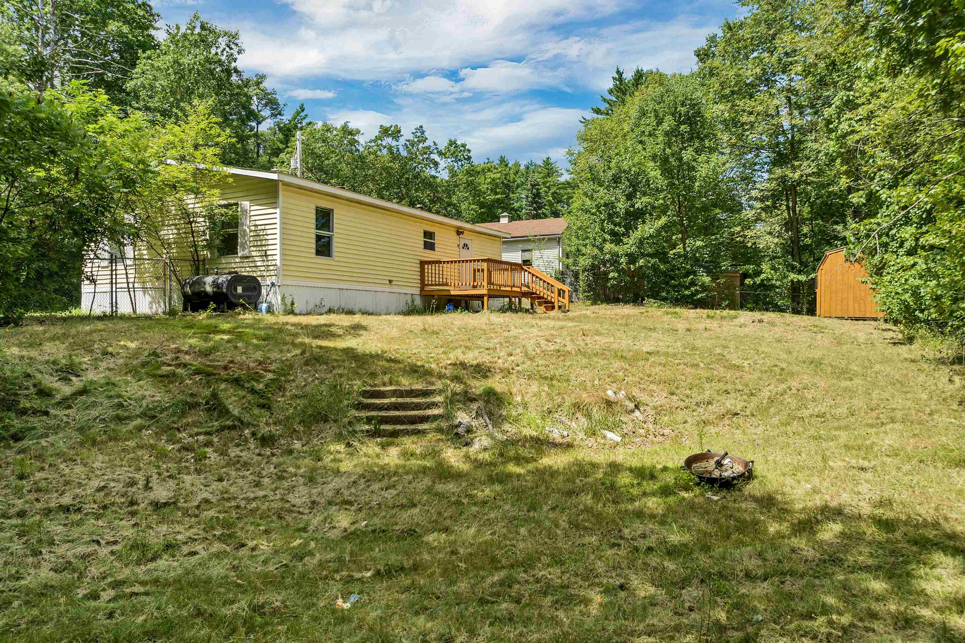 7 Gina Drive Rochester, NH 03867 - Photo 4 of 27