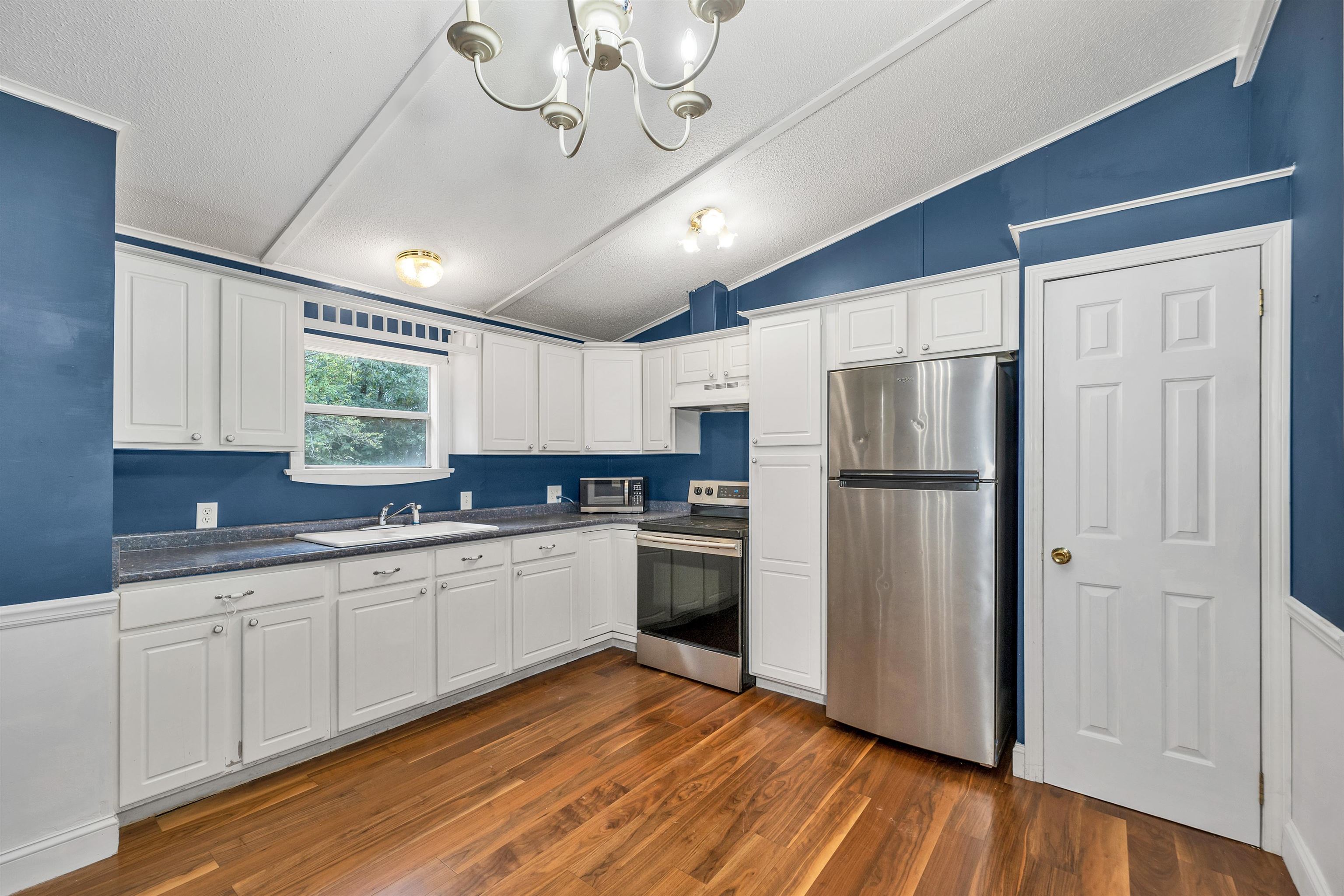 7 Gina Drive Rochester, NH 03867 - Photo 6 of 27