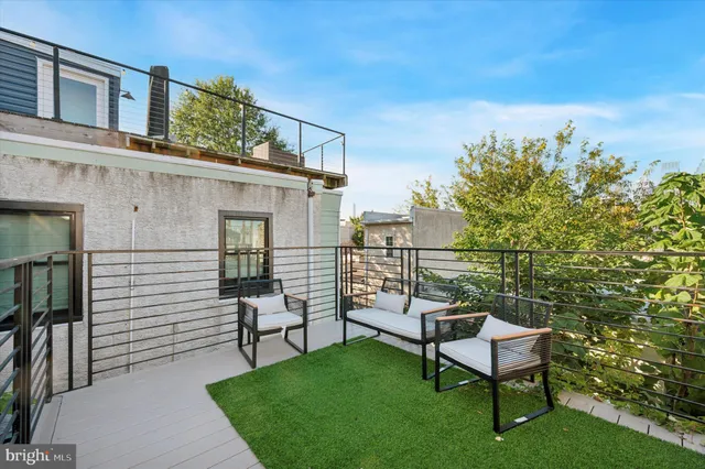 $699,999 | 1709 Christian Street, Philadelphia, PA 19146