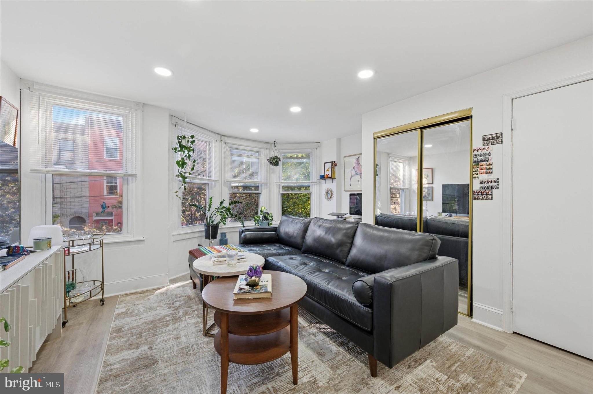 1709 Christian Street Philadelphia, PA 19146 - Photo 17 of 37