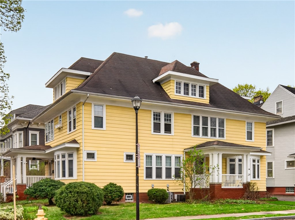 29 Harper Street Rochester, NY 14607 - Photo 3 of 46 This lovely duplex is situated on the corner of Ha