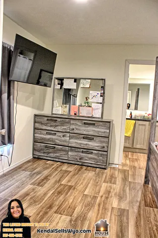 $82,000 | 401 South Russell Avenue, Douglas, WY 82633