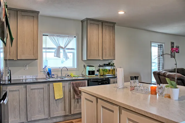 $82,000 | 401 South Russell Avenue, Douglas, WY 82633