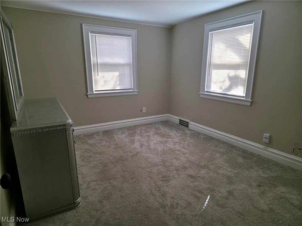 1425 Crescent Road Southwest Canton, OH 44710 - Photo 20 of 35