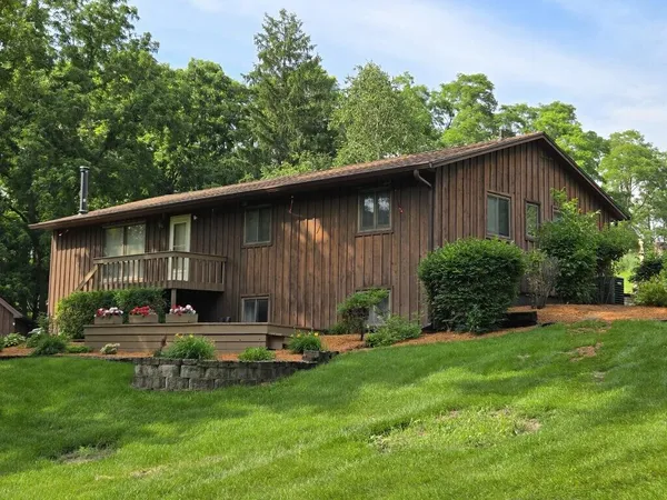 $365,000 | E11650 County Road I, Kickapoo, WI 54664