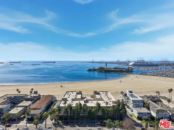 $574,000 | 1140 East Ocean Boulevard, Unit 309, Long Beach, CA 90802