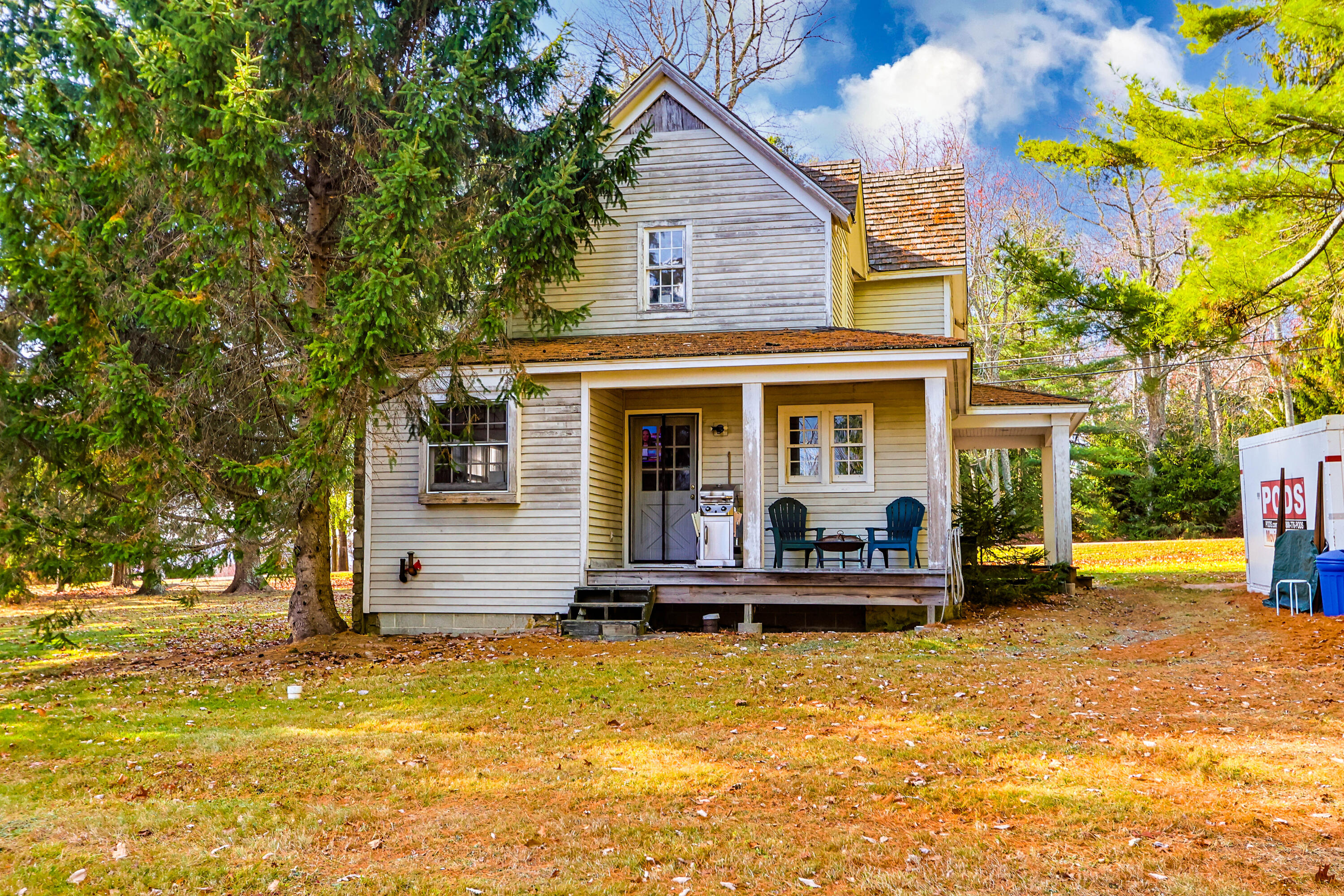 2872 Highway 390 Canadensis, PA 18325 - Photo 7 of 19 front view of a house with a swimming pool