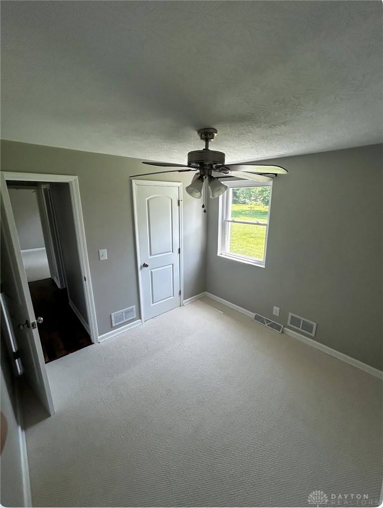 1723 Harlan Road Waynesville, OH 45068 - Photo 8 of 12