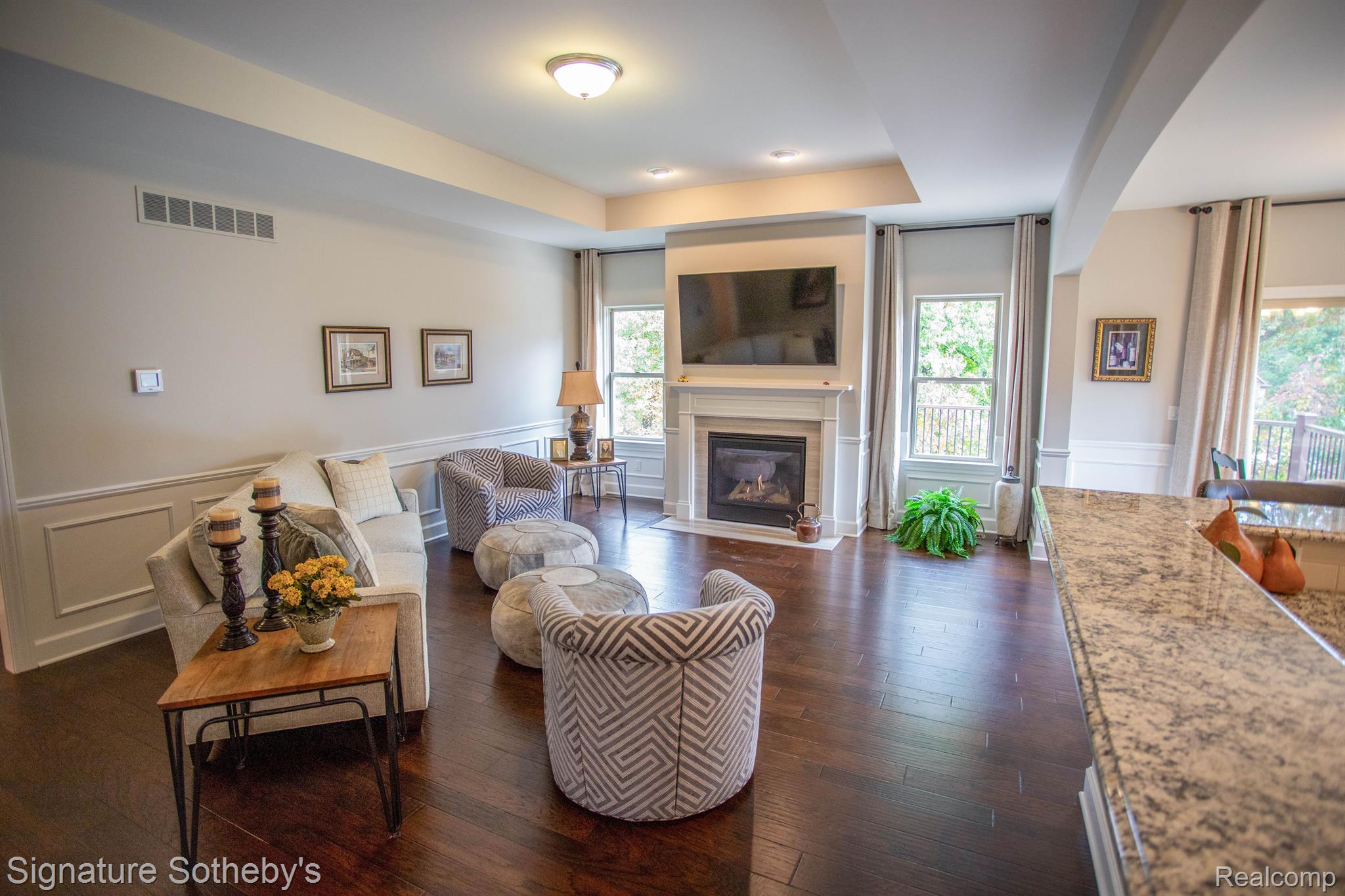 5470 Woodfall Road, Unit 1 Clarkston, MI 48348 - Photo 28 of 60 Comfortable Seating Arrangement