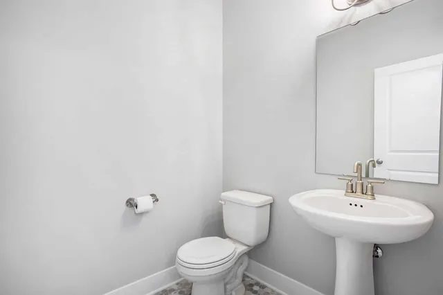 $430,000 | 2955 Norway Pne Drive Southeast, Kentwood, MI 49512