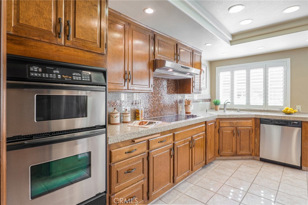 6272 Riviera Circle Long Beach, CA 90815 - Photo 20 of 52