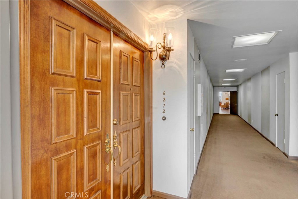 6272 Riviera Circle Long Beach, CA 90815 - Photo 9 of 52