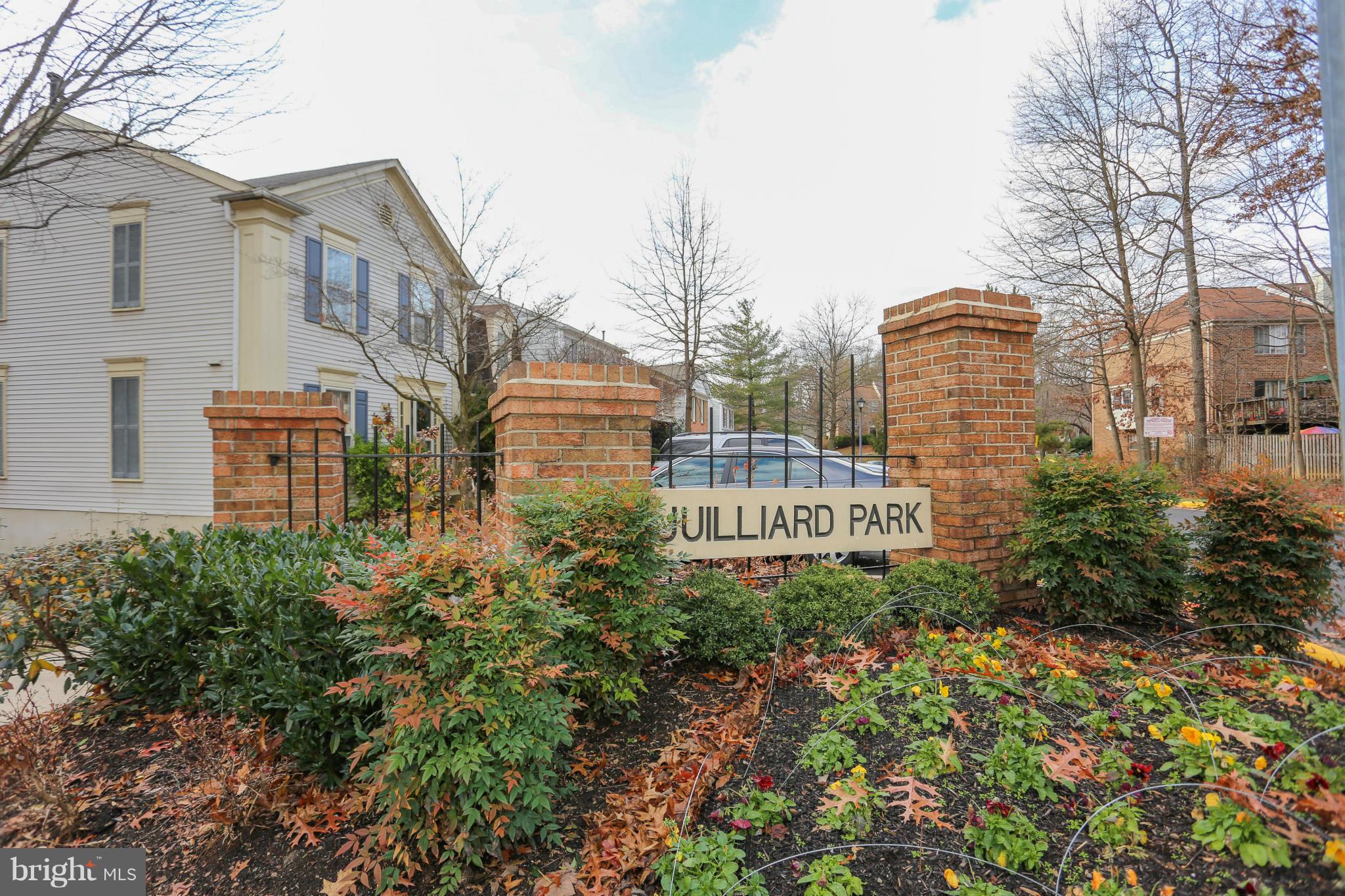 311 Crescendo Way Silver Spring, MD 20901 - Photo 4 of 29 View