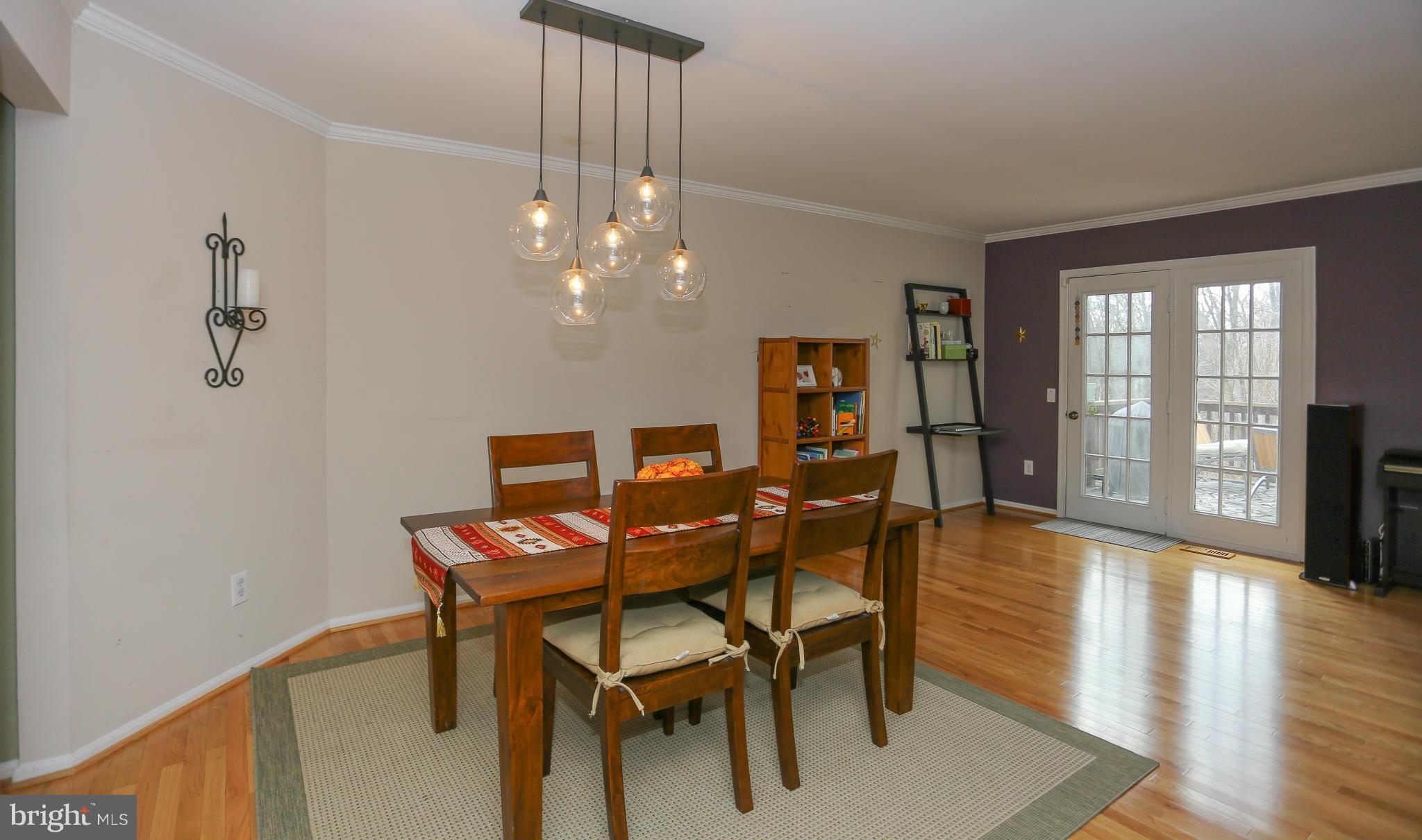 311 Crescendo Way Silver Spring, MD 20901 - Photo 10 of 29 Dining Room