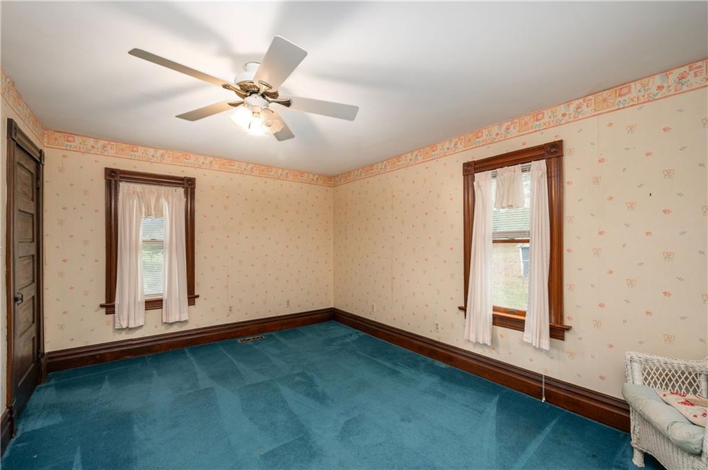 227 Aggas Road West Sunbury, PA 16061 - Photo 36 of 50 an empty room with window