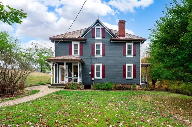 $529,900 | 227 Aggas Road, West Sunbury, PA 16061