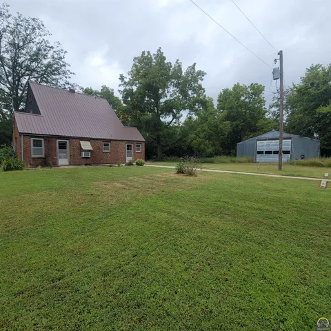 $380,000 | 4432 Northeast Indian Creek Road, Topeka, KS 66617