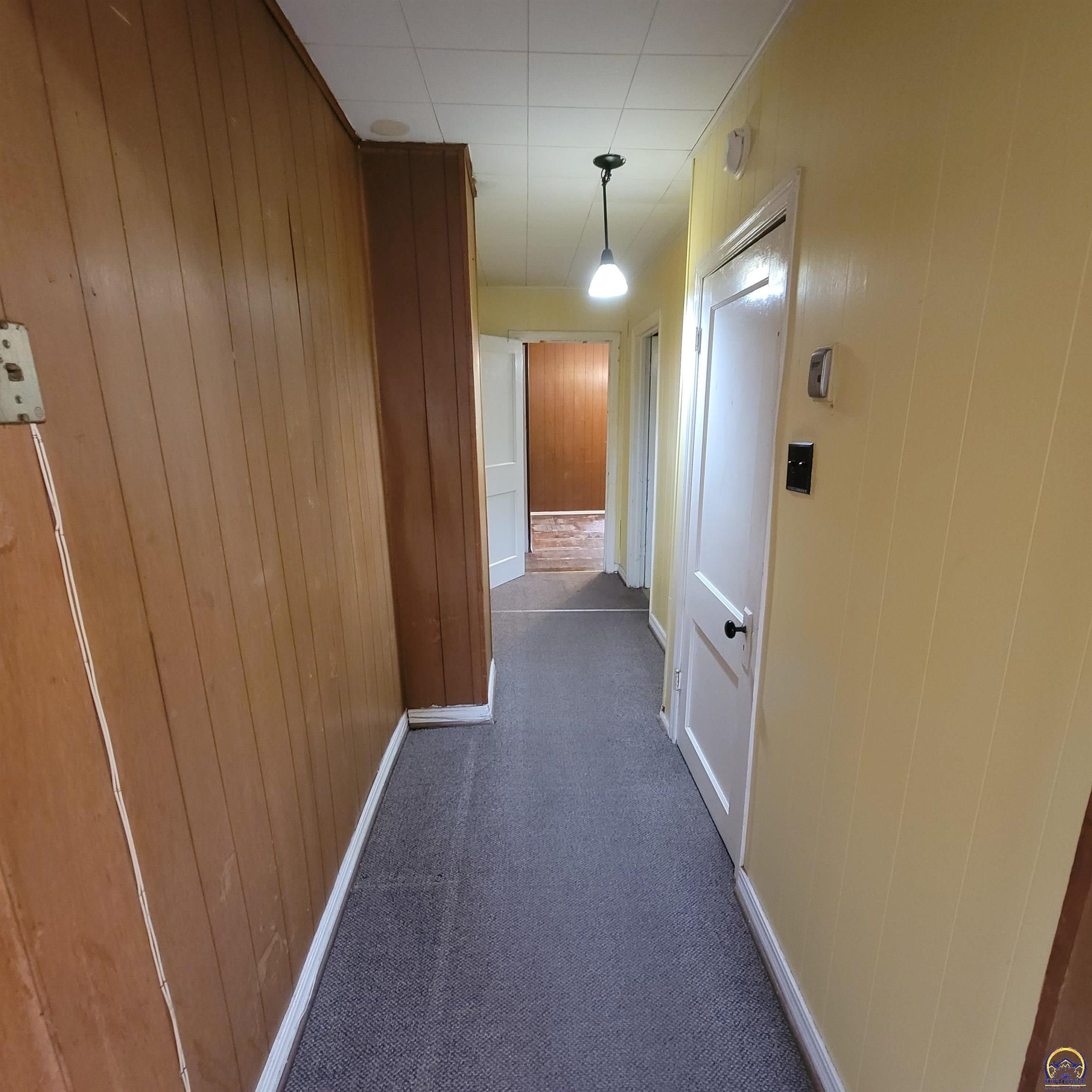 4432 Northeast Indian Creek Road Topeka, KS 66617 - Photo 12 of 29