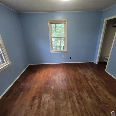 $380,000 | 4432 Northeast Indian Creek Road, Topeka, KS 66617