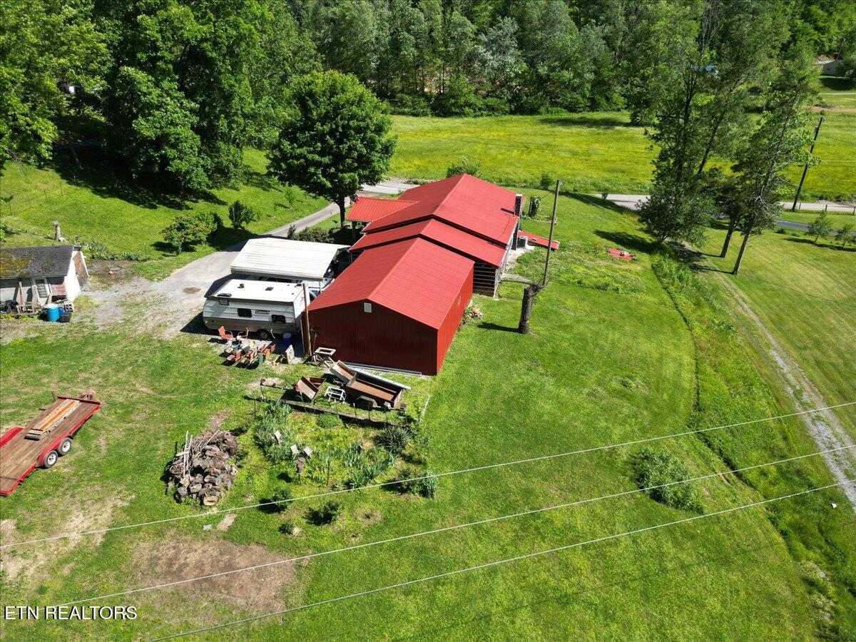 180 Stevenson Bridge Road Middlesboro, KY 40965 - Photo 3 of 31 11-DJI_0886