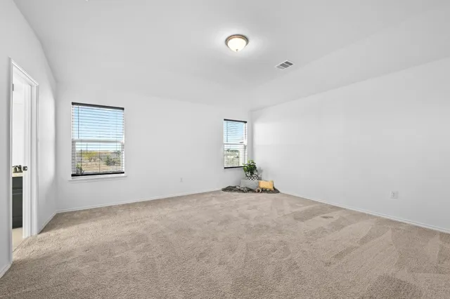 $2,000 | 6204 Conestoga Wagon Way, Del Valle, TX 78617