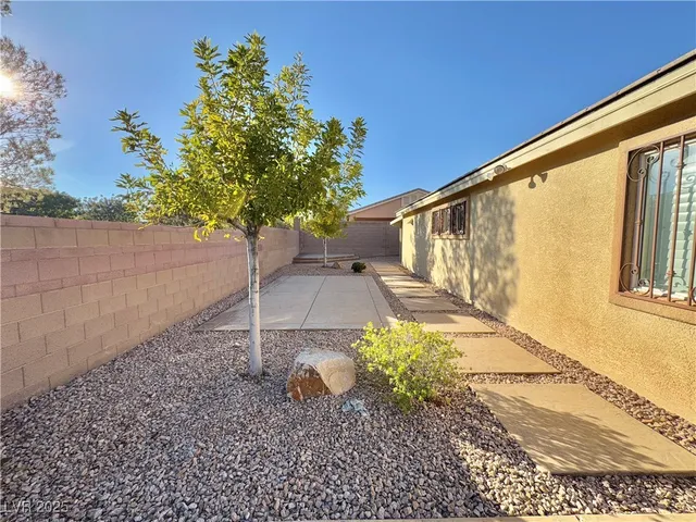 $2,395 | 4595 Grindle Point Street, Las Vegas, NV 89147