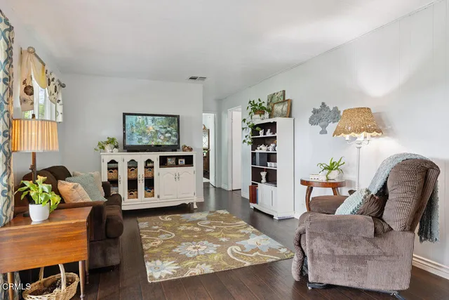 $494,500 | 25 Faulkner Court, Unit 25, Ventura, CA 93003