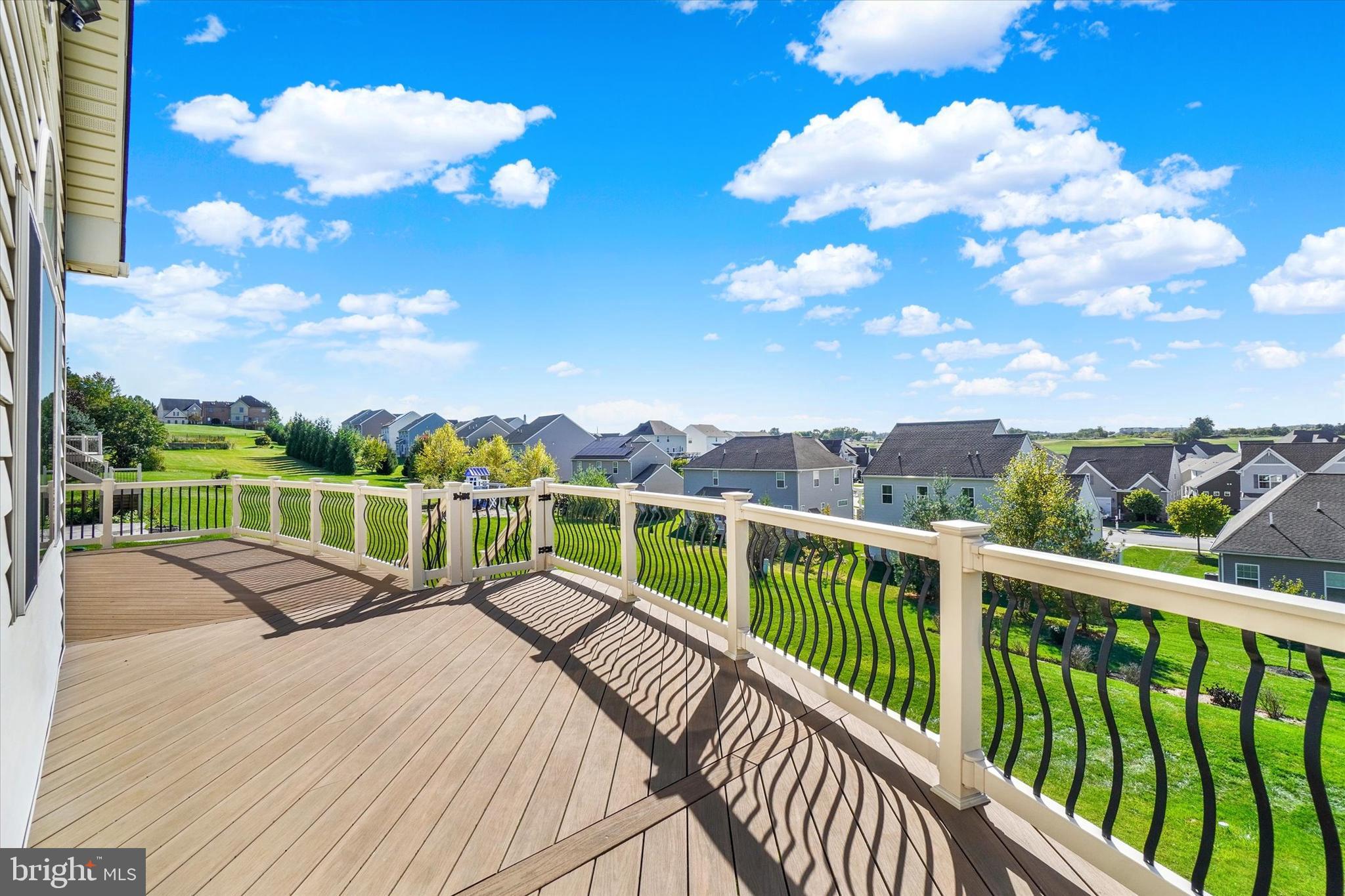 639 Chestnut Hill Road York, PA 17402 - Photo 13 of 56 Deck View