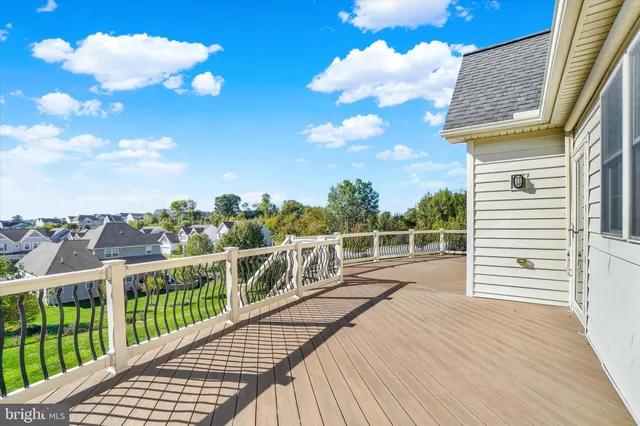 $650,000 | 639 Chestnut Hill Road, York, PA 17402