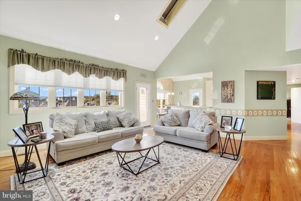 $639,900 | 639 Chestnut Hill Road, York, PA 17402