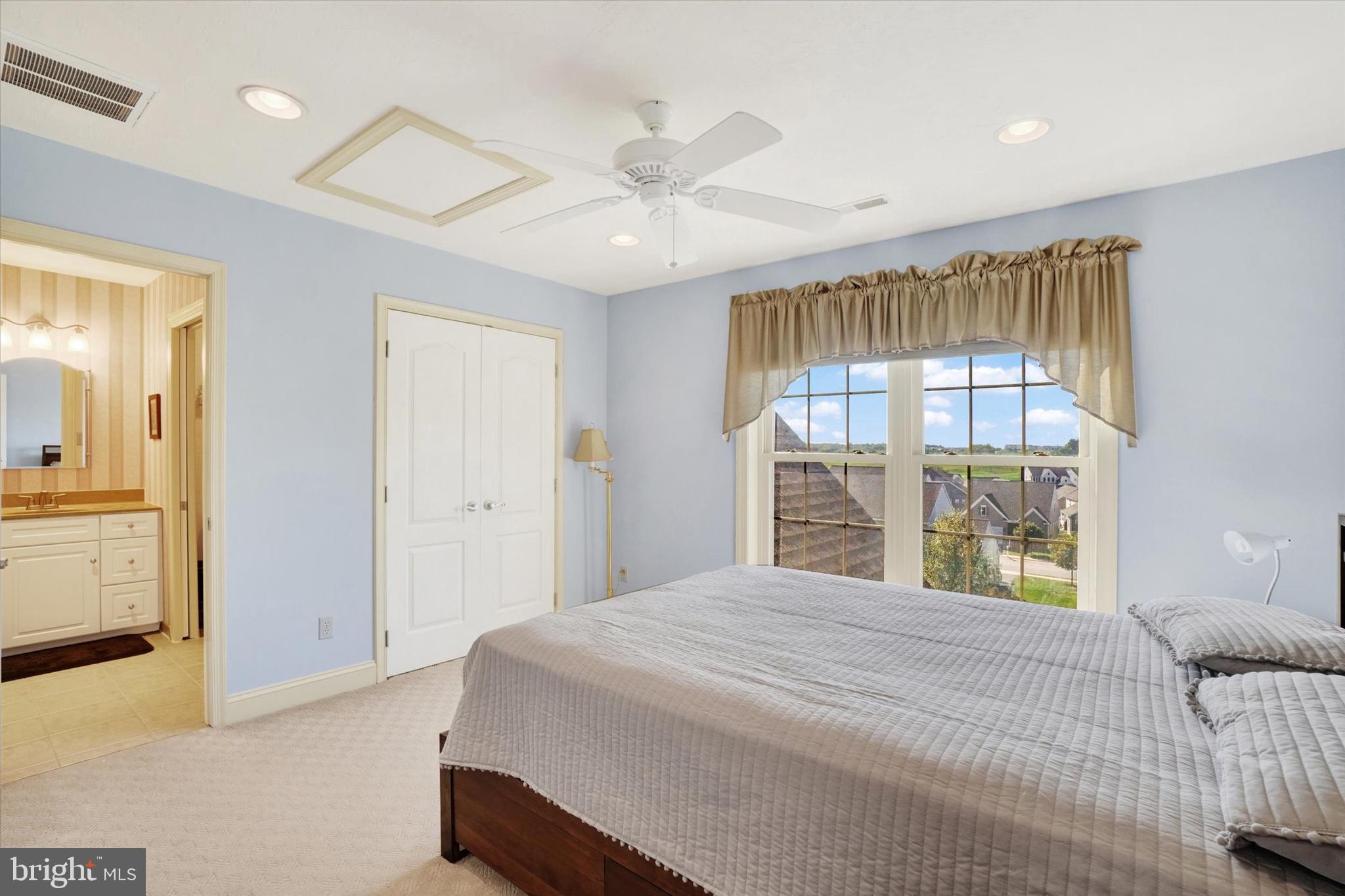 639 Chestnut Hill Road York, PA 17402 - Photo 27 of 56 Bedroom #2 has direct access to Hall Bath