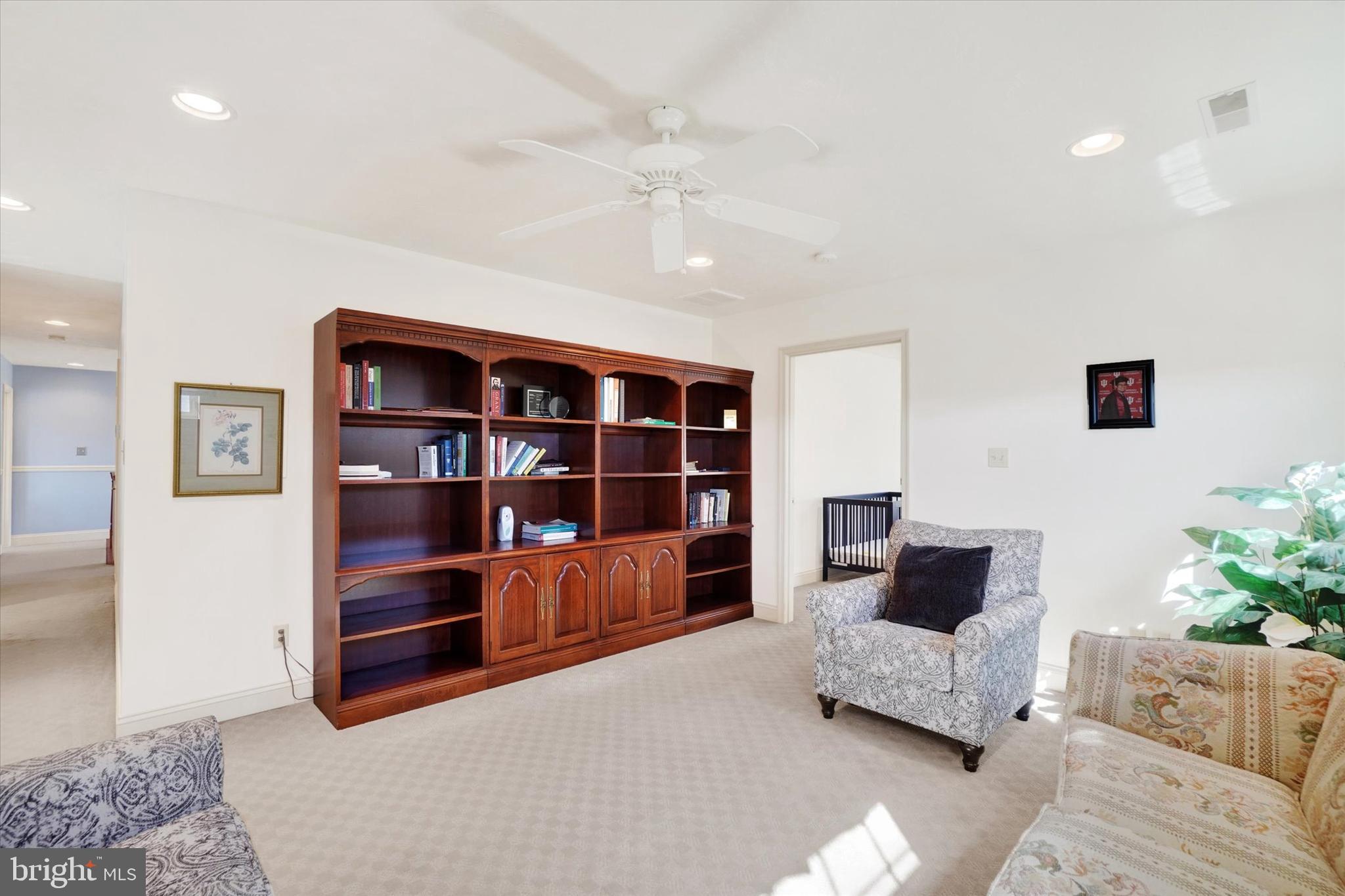 639 Chestnut Hill Road York, PA 17402 - Photo 30 of 56 2nd Floor Loft Area