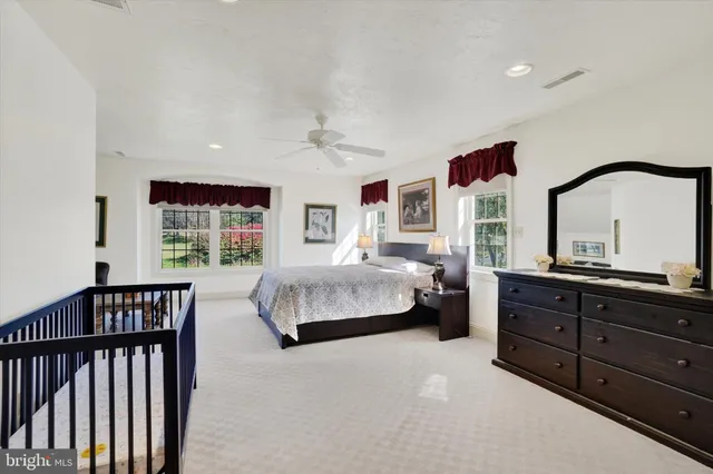 $650,000 | 639 Chestnut Hill Road, York, PA 17402