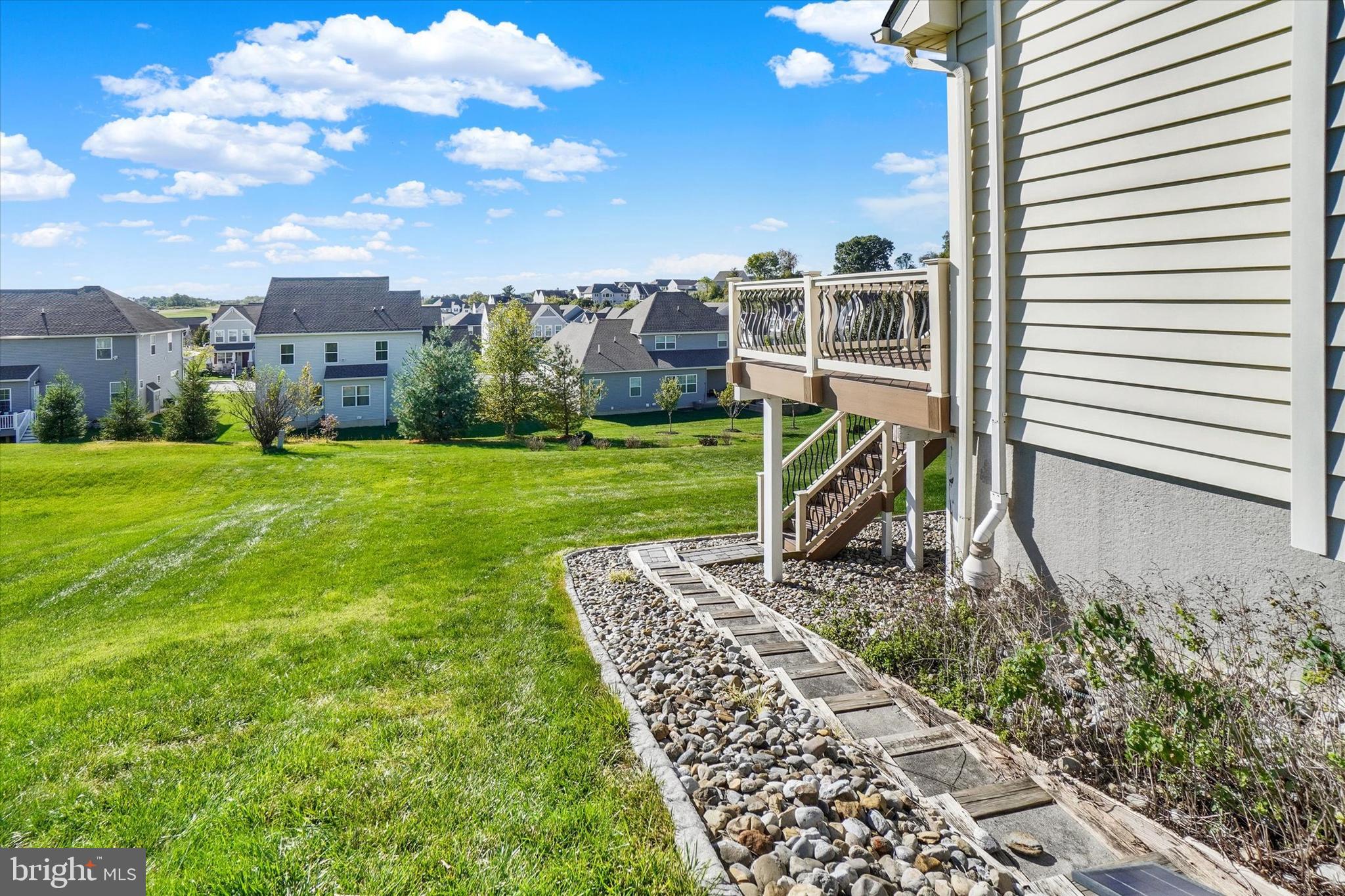 639 Chestnut Hill Road York, PA 17402 - Photo 45 of 56 Side Walkway