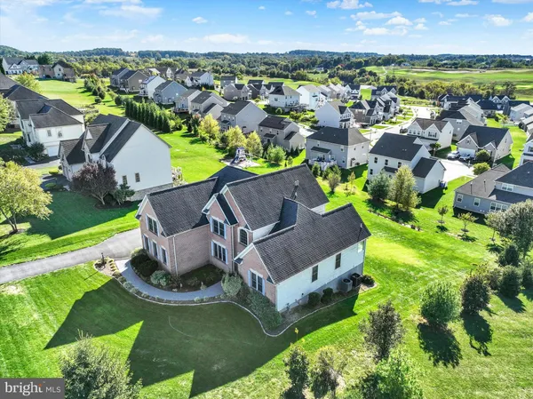 $639,900 | 639 Chestnut Hill Road, York, PA 17402