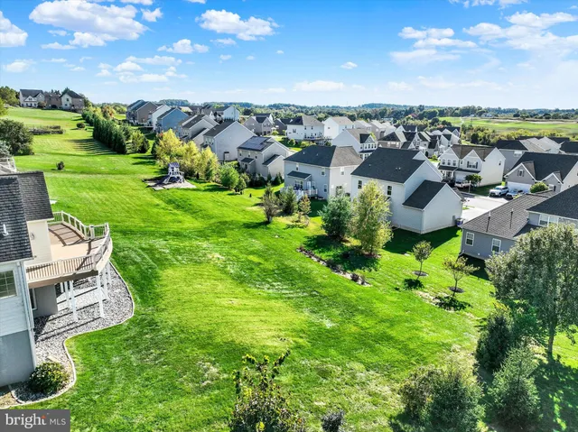 $650,000 | 639 Chestnut Hill Road, York, PA 17402