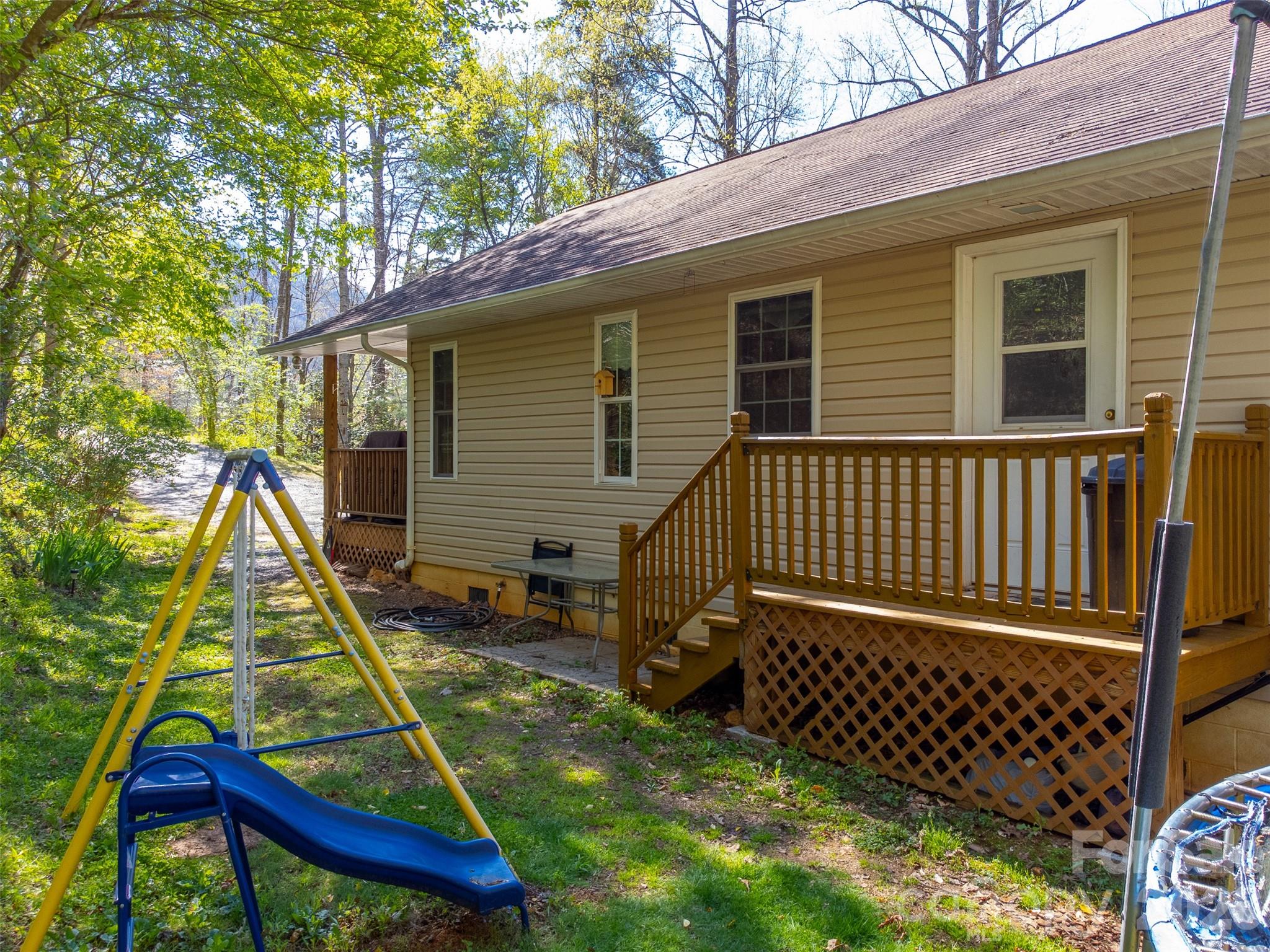 201 Wind Crest Ridge Sylva, NC 28779 - Photo 26 of 42